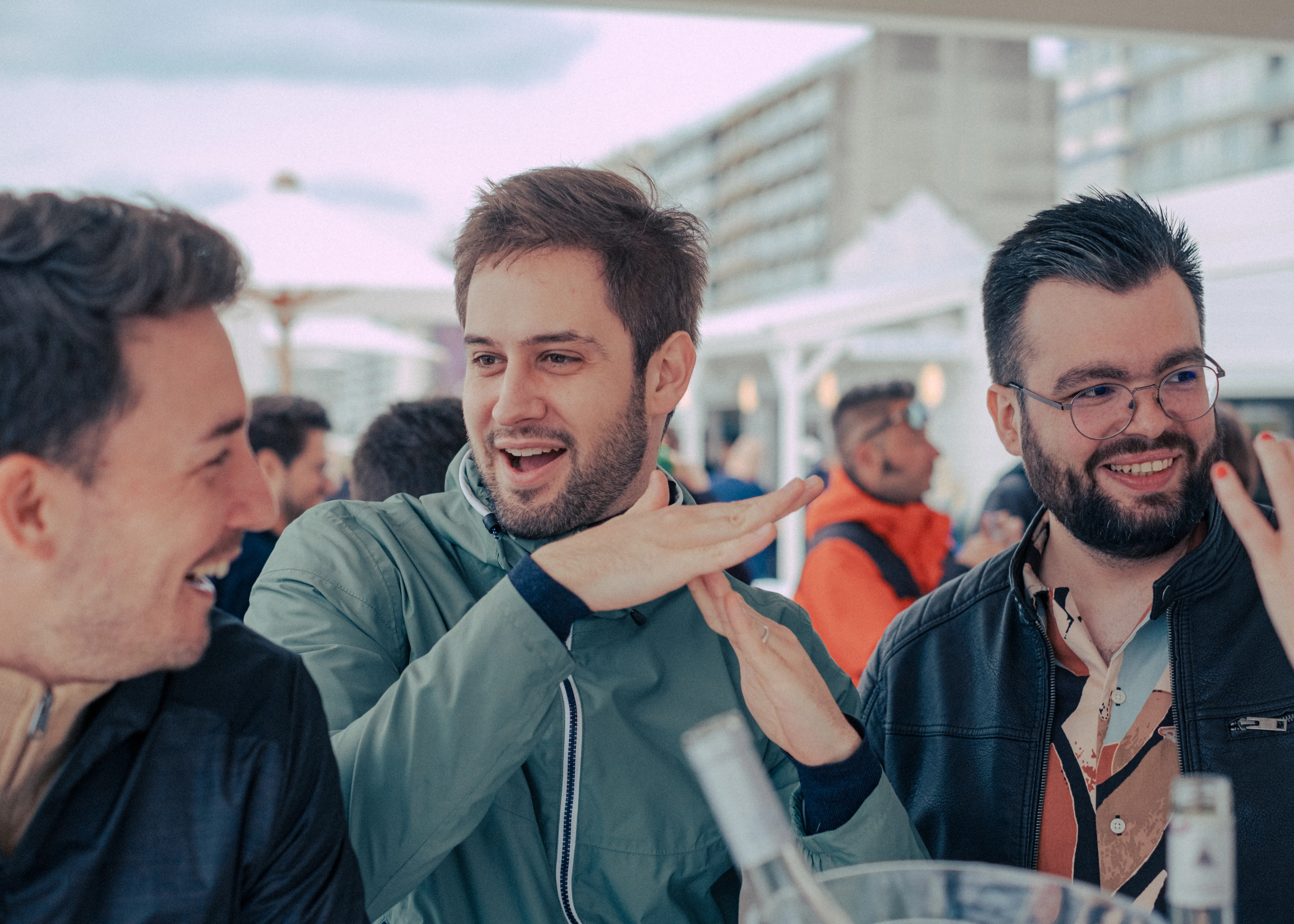 Collègues en pause déjeuner